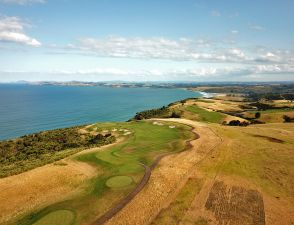 Kauri Cliffs 16th Aerial Hole